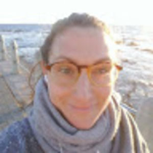 Meet your Posher, Kira